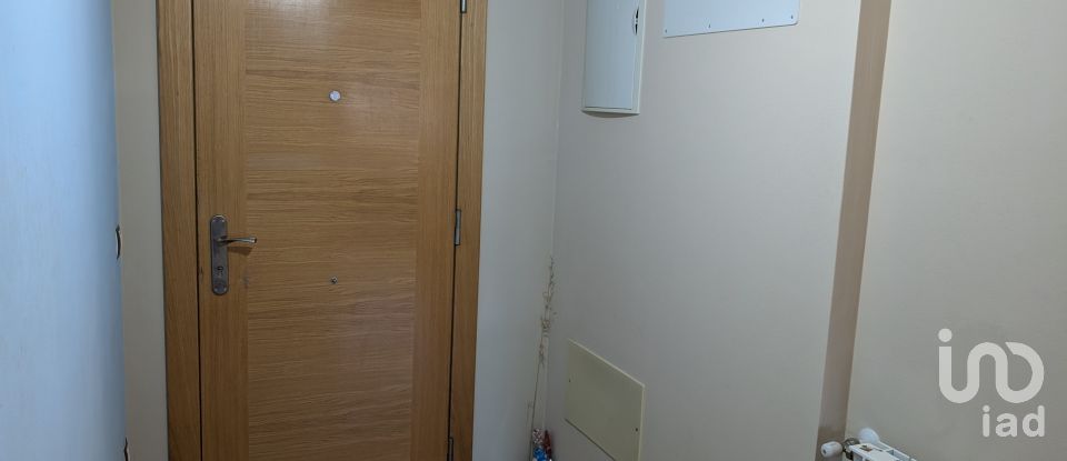 Pis 1 habitació de 58 m² a Lugones (33420)