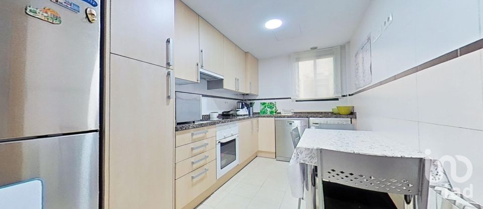 Pis 3 habitacions de 109 m² a Almazora/Almassora (12550)