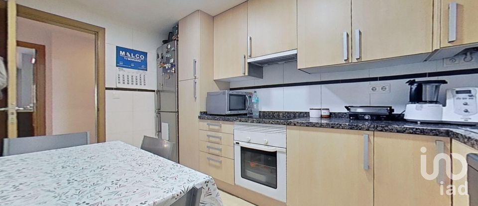 Pis 3 habitacions de 109 m² a Almazora/Almassora (12550)