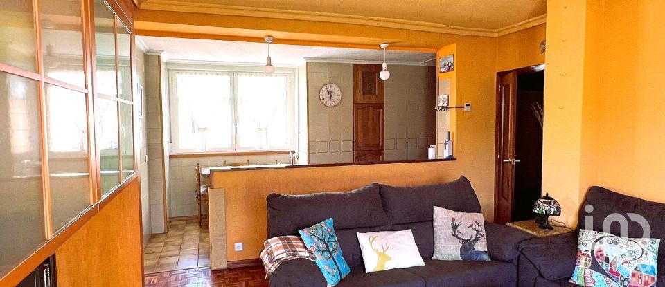 Apartment 2 bedrooms of 56 m² in Canales-La Magdalena (24120)