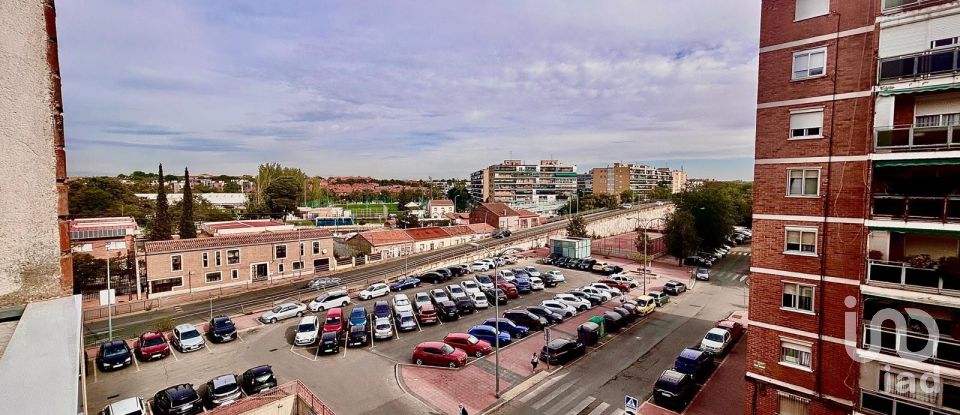 Pis 3 habitacions de 78 m² a Alcalá de Henares (28805)