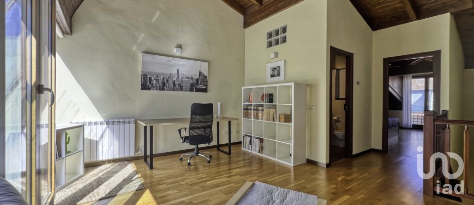 Maison 4 chambres de 215 m² à Alcalá de la Selva (44432)