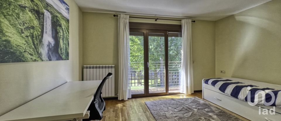 Maison 4 chambres de 215 m² à Alcalá de la Selva (44432)