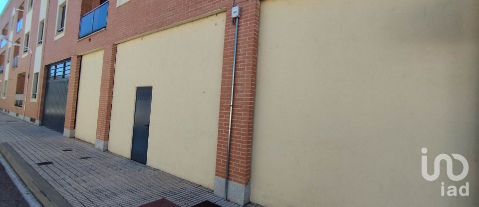 Shop / premises commercial of 100 m² in Castellanos de Moriscos (37439)