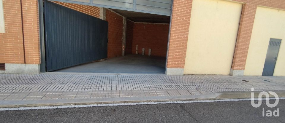 Shop / premises commercial of 100 m² in Castellanos de Moriscos (37439)