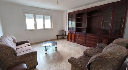 Pis 3 habitacions de 86 m² a La Robla (24640)