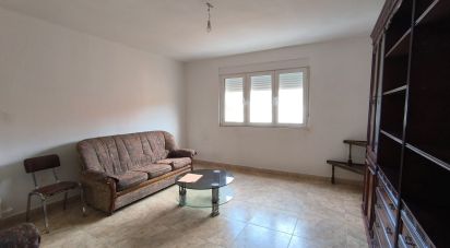 Pis 3 habitacions de 86 m² a La Robla (24640)