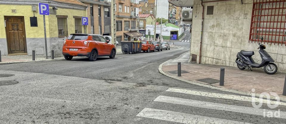 Aparcamiento / garaje / caja de 10 m² en Madrid (28039)