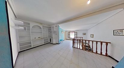 Gîte 4 chambres de 406 m² à Onil (03430)