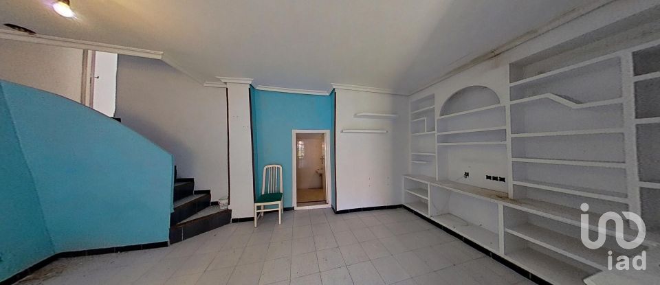 Gîte 4 chambres de 406 m² à Onil (03430)