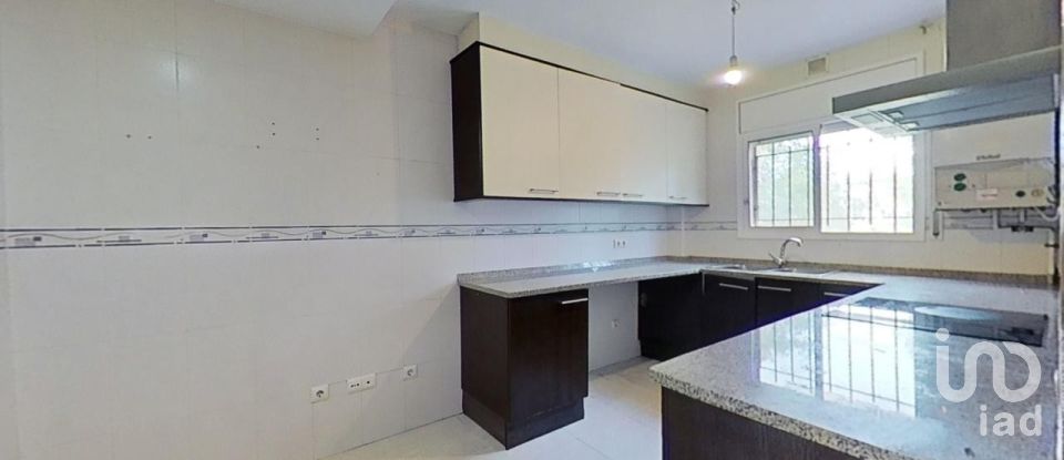 Maison 5 chambres de 204 m² à El Vendrell (43700)