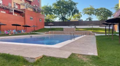 Pis 3 habitacions de 97 m² a San Juan de Aznalfarache (41920)