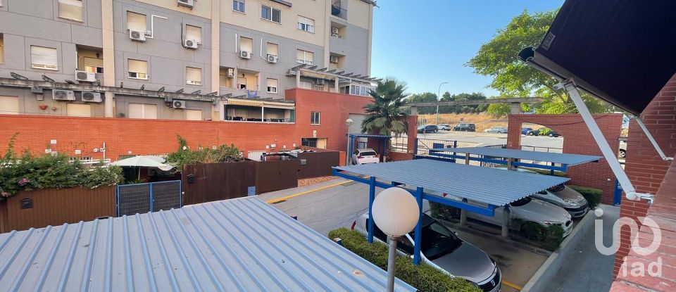 Pis 3 habitacions de 97 m² a San Juan de Aznalfarache (41920)