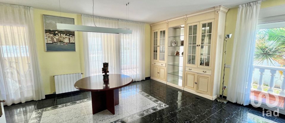 Châlet 6 chambres de 338 m² à Vinaros (12500)