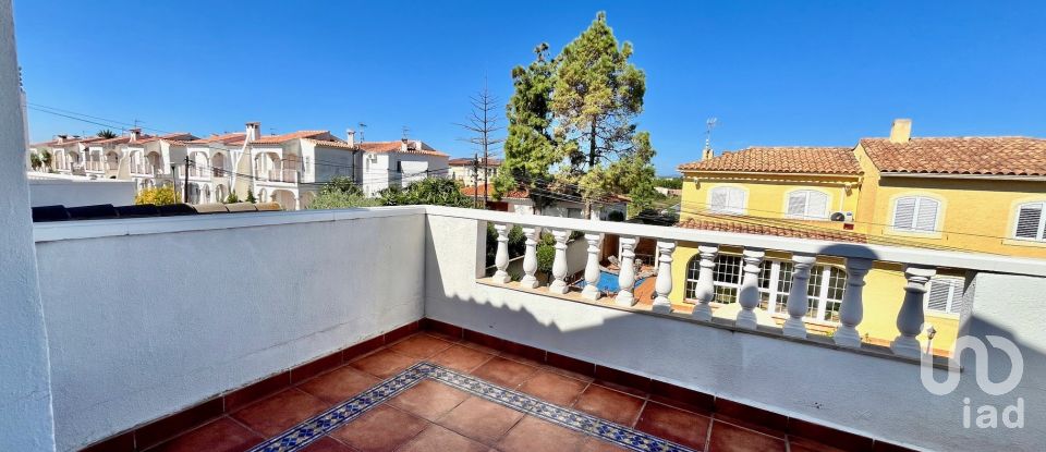 Cottage 6 bedrooms of 338 m² in Vinaros (12500)