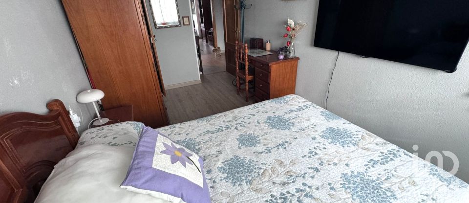 Pis 3 habitacions de 148 m² a Navatejera (24193)