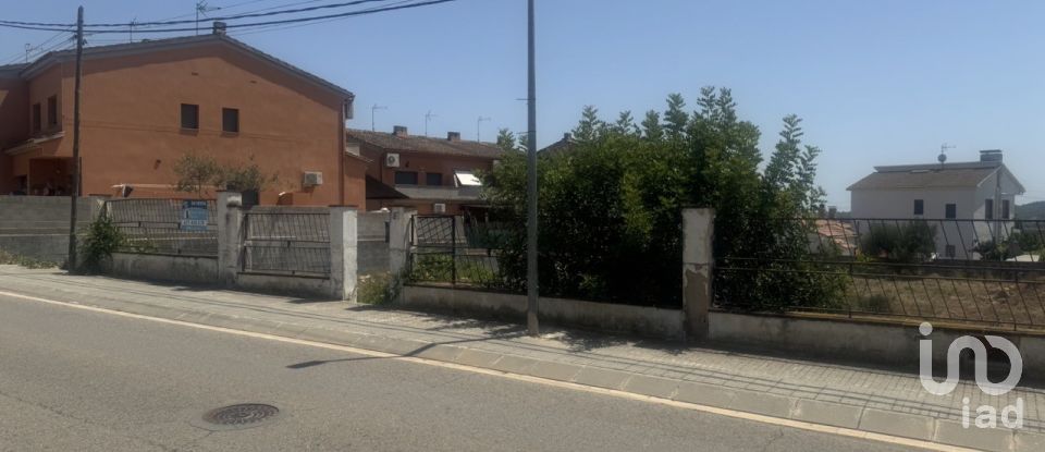 Terreno de 1.200 m² en Santa Oliva (43710)