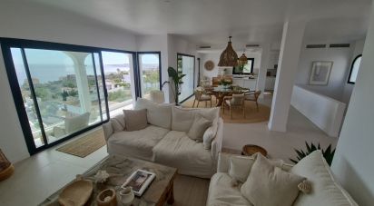 Cottage 5 bedrooms of 450 m² in Pueblo Benalmadena (29639)