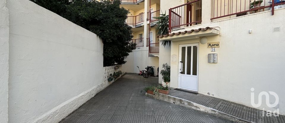 Pis 1 habitació de 28 m² a Roses (17480)