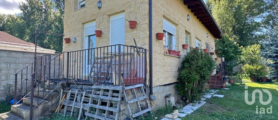 Taller 2 habitaciones de 53 m² en Villimer (24163)