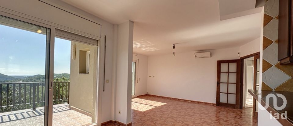 Gîte 3 chambres de 297 m² à Olivella (08818)