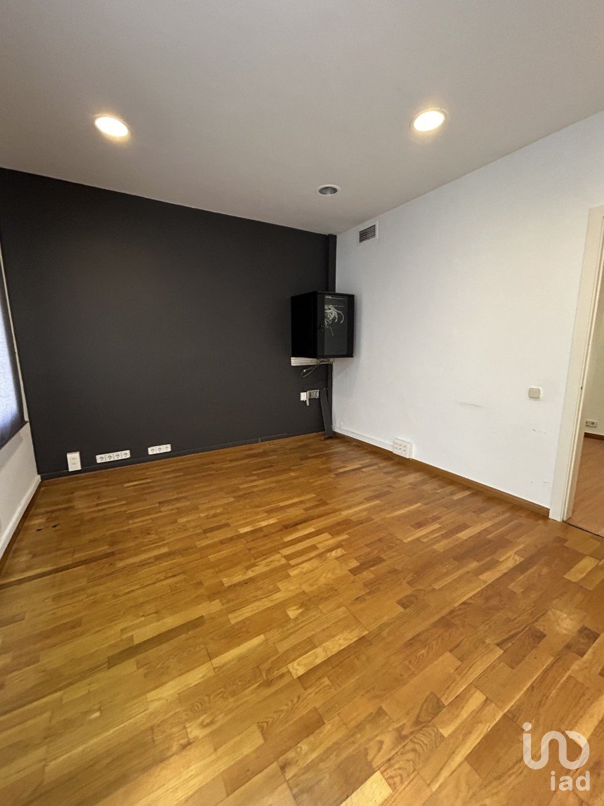 Shop / premises commercial of 110 m² in Barcelona (08008)