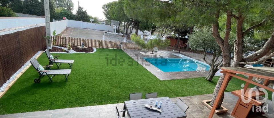 House 5 bedrooms of 185 m² in Chiclana de la Frontera (11130)