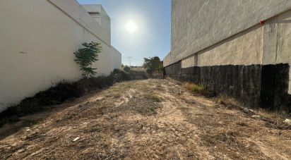 Terreno de 691 m² en Gata de Gorgos (03740)