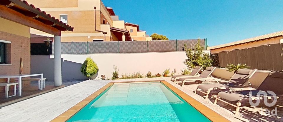 House 3 bedrooms of 165 m² in Castellet i la Gornal (08729)