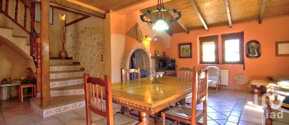 House 4 bedrooms of 267 m² in Alcala de La Jovada (03788)