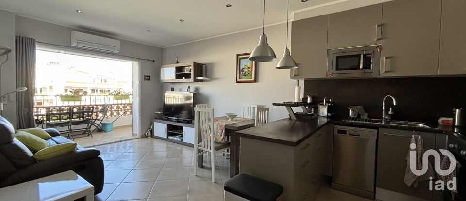 Pis 3 habitacions de 74 m² a Empuriabrava (17487)