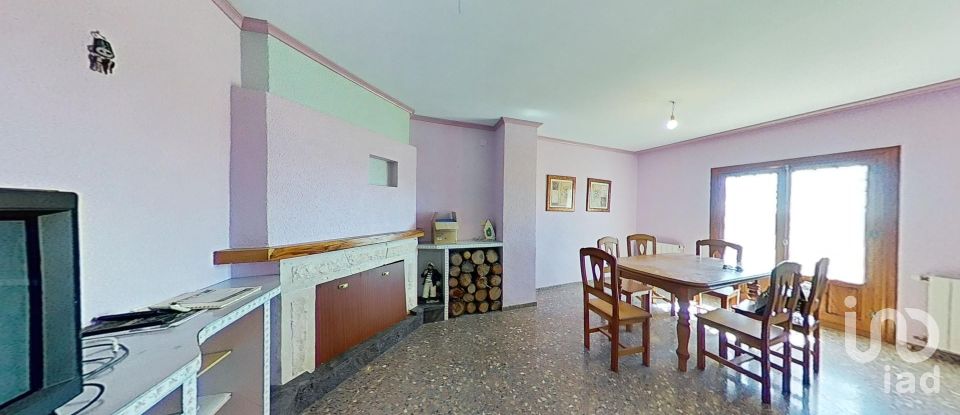 Gîte 5 chambres de 324 m² à Onil (03430)