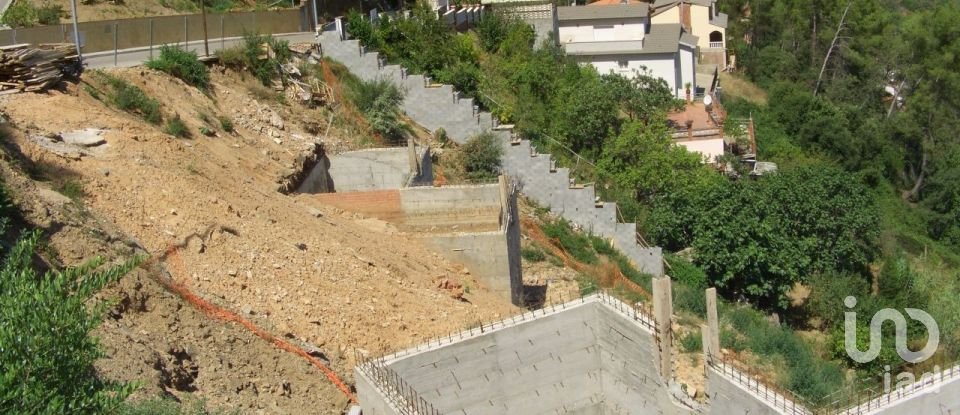 Terreno de 2.049 m² en Cervelló (08758)