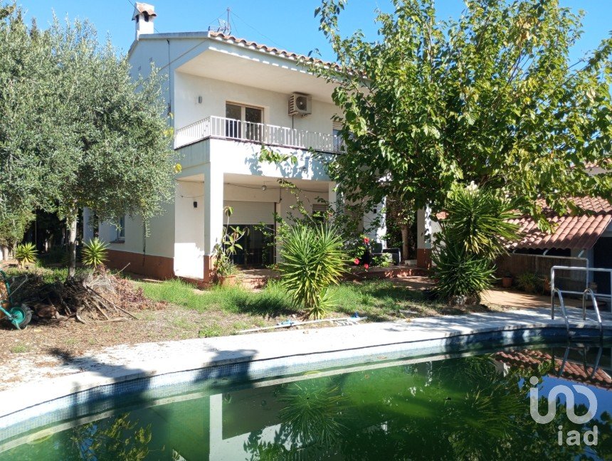 House 4 bedrooms of 213 m² in Calafell (43820)