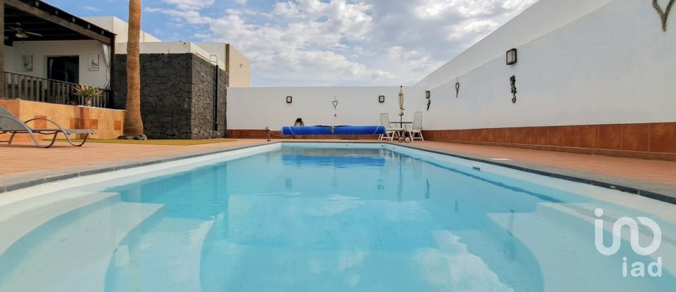 Casa 5 habitacions de 180 m² a Playa Blanca (35580)