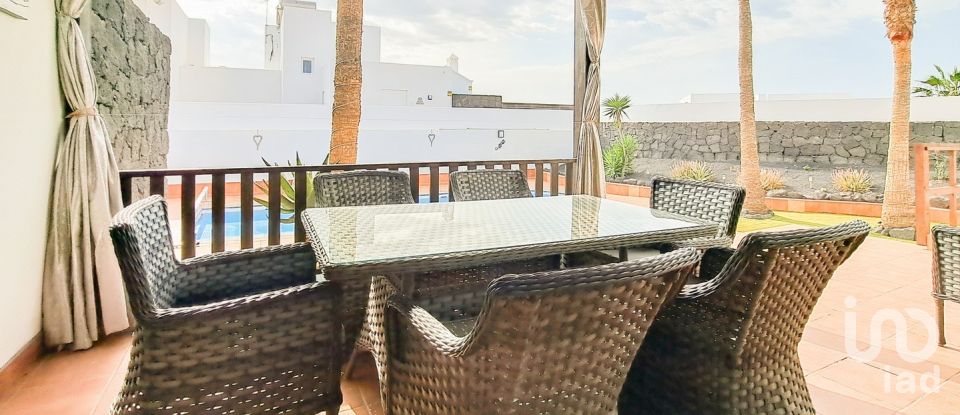 Maison 5 chambres de 180 m² à Playa Blanca (35580)