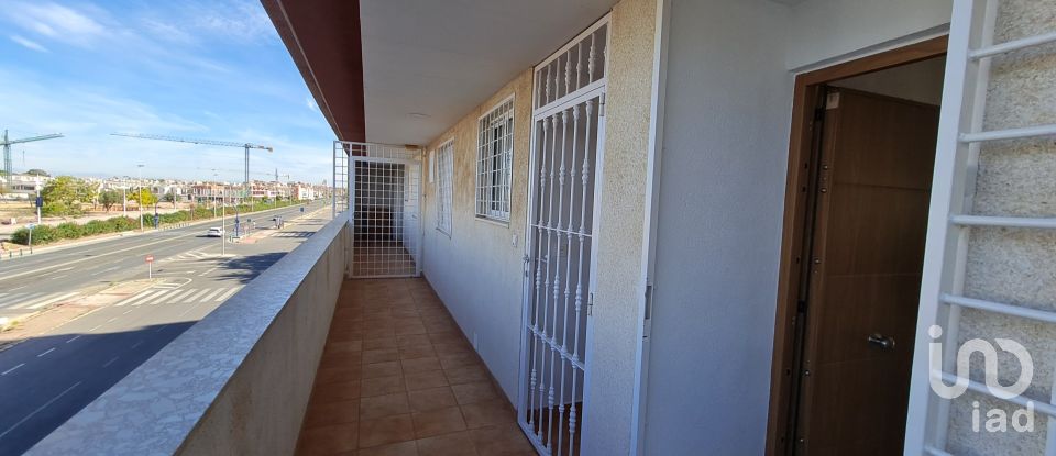 Bâtiment 2 chambres de 61 m² à Torrevieja (03185)