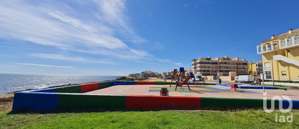 Edificio 2 habitaciones de 61 m² en Torrevieja (03185)