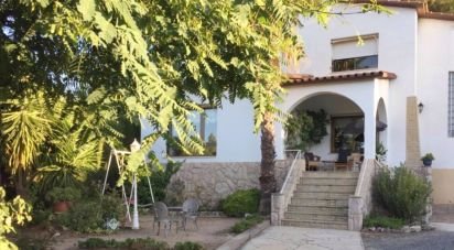 House 5 bedrooms of 220 m² in Almoster (43393)