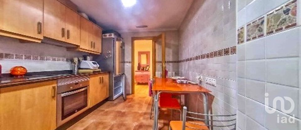 Pis 2 habitacions de 92 m² a Villena (03400)