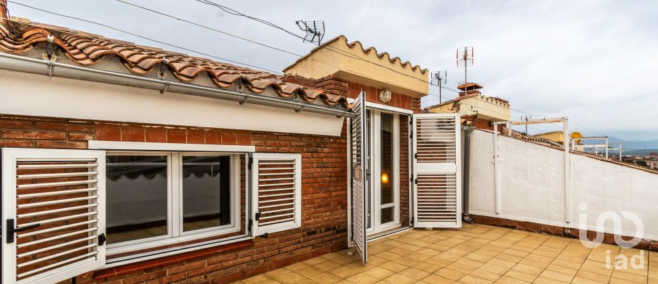 Casa 5 habitacions de 230 m² a Sabadell (08206)