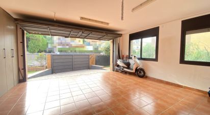 House 5 bedrooms of 389 m² in El Papiol (08754)