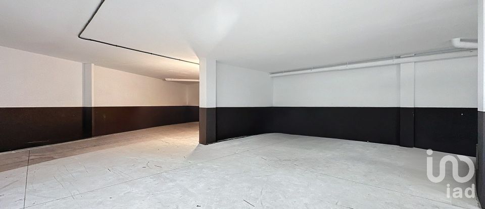 Pis 3 habitacions de 93 m² a Boiro (15930)