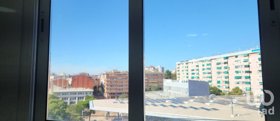 Pis 2 habitacions de 48 m² a L'Hospitalet de Llobregat (08906)