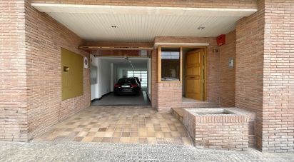 Casa 4 habitacions de 446 m² a Manresa (08242)