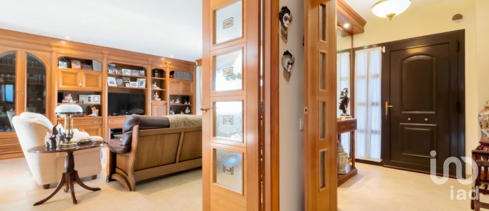 Lodge 5 bedrooms of 415 m² in Caldes de Montbui (08140)