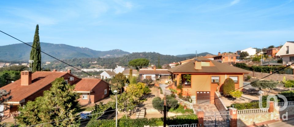 Lodge 5 bedrooms of 415 m² in Caldes de Montbui (08140)