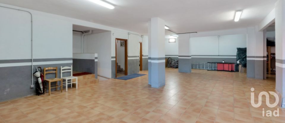 Gîte 5 chambres de 415 m² à Caldes de Montbui (08140)