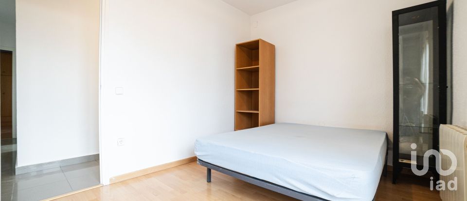 Pis 3 habitacions de 87 m² a Parets del Vallès (08150)