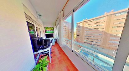 Pis 3 habitacions de 106 m² a Alicante/Alacant (03008)